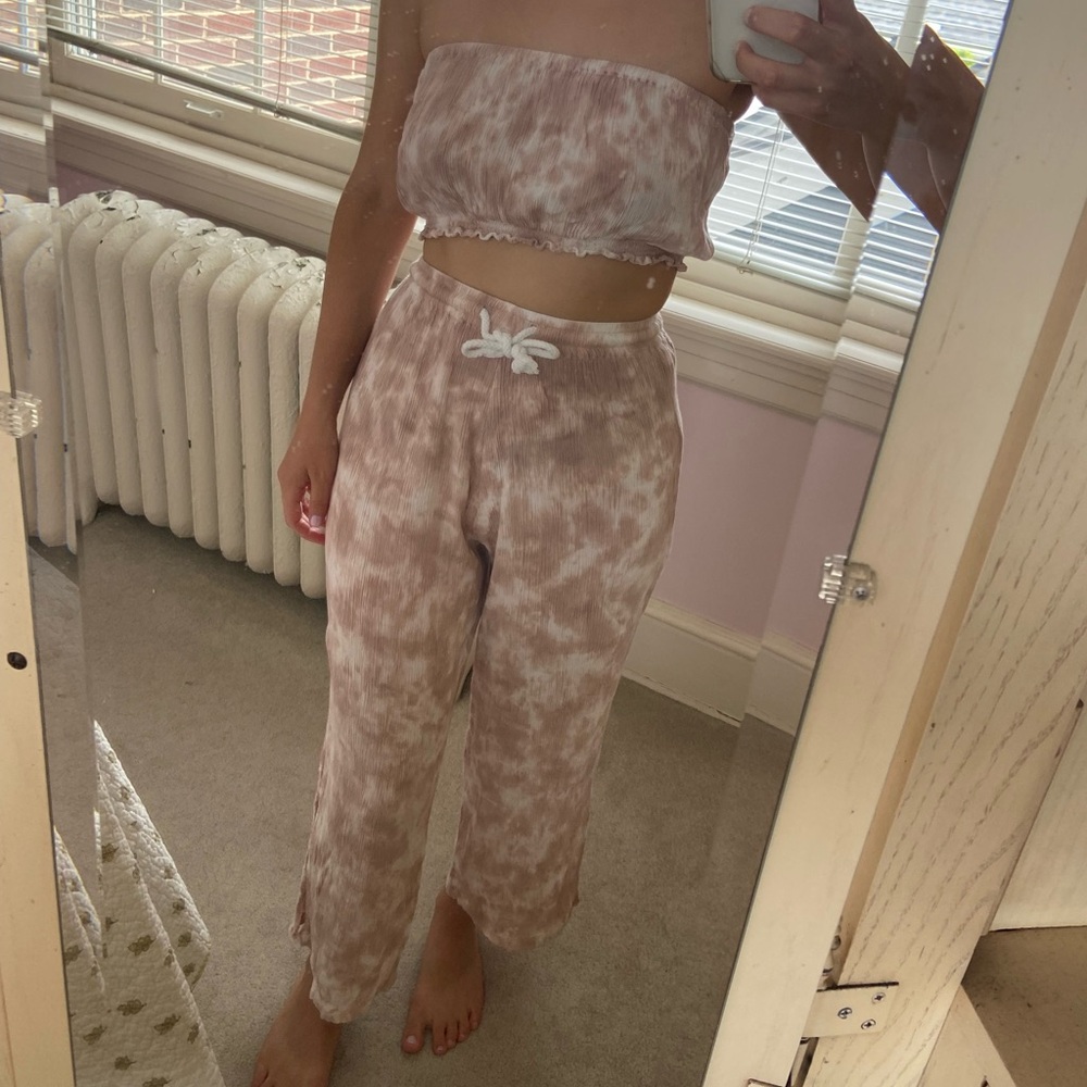 TIARE HAWAII tie dye light pink set